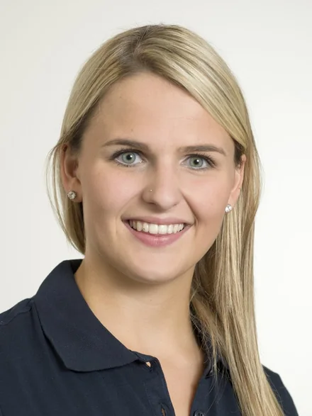 Porträt von C. Jansen, Medizinische Praxisassistentin im Doktor Zentrum Wettingen